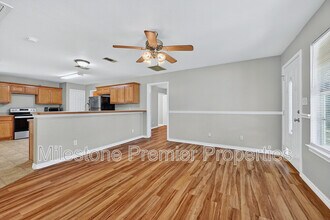 1219 W Elm St in Denison, TX - Building Photo - Building Photo