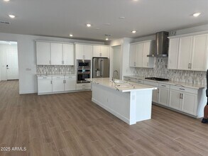 2466 W Rowel Rd in Phoenix, AZ - Building Photo - Building Photo