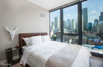 805 N Wells St in Chicago, IL - Building Photo - Building Photo