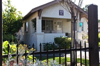 4 Unit converted SFR in East Palo Alto, CA - Building Photo - Building Photo