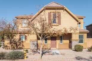 7233 S 40th Ave in Phoenix, AZ - Building Photo