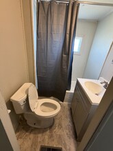 918 Elm St in Wilkesboro, NC - Building Photo - Building Photo