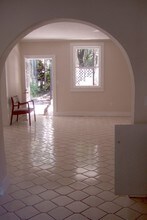 1624 SW 10th St, Unit 2 in Miami, FL - Building Photo - Building Photo