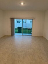 3184 Skyline Loop in Kissimmee, FL - Building Photo - Building Photo