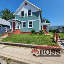 410 York St in Michigan City, IN - Building Photo