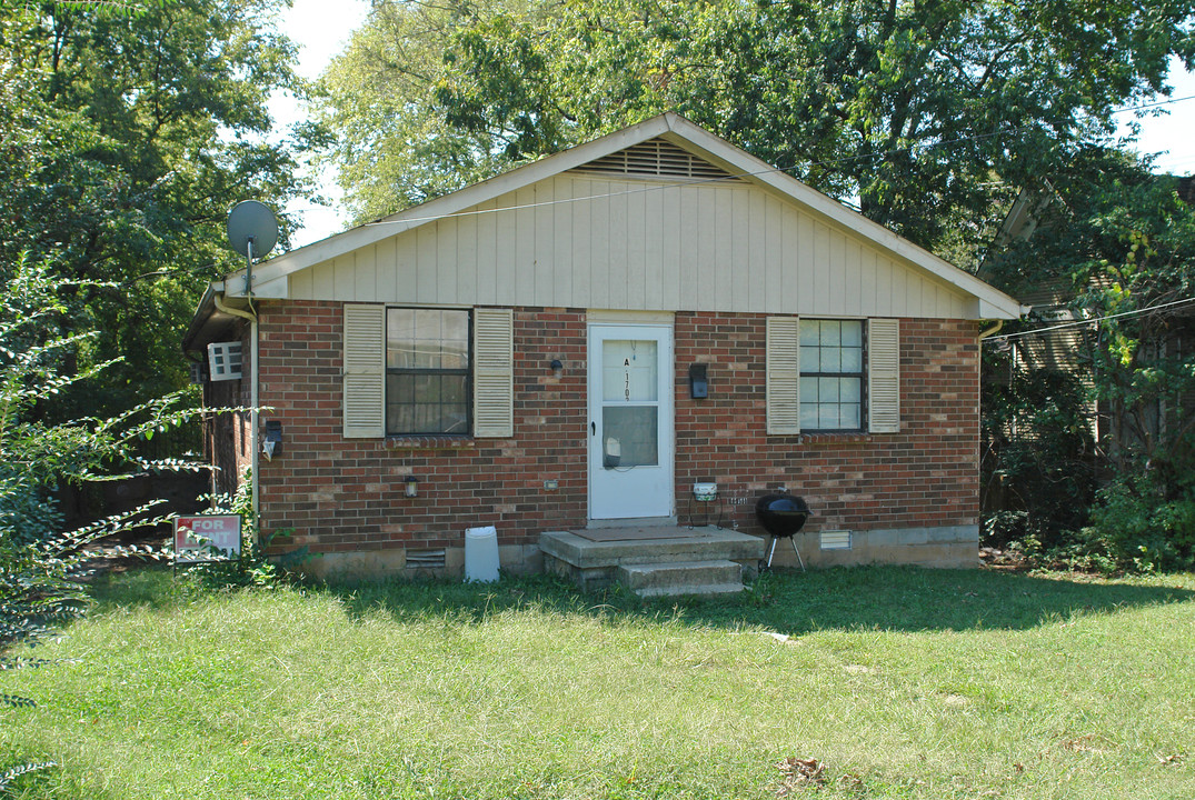 1702 Russell St in Nashville, TN - Building Photo