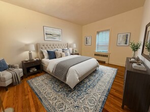 15 Beechcroft St, Unit 2 in Boston, MA - Building Photo - Building Photo