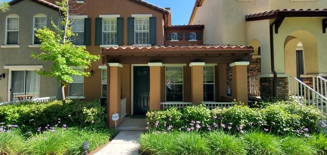 property at 23439 Abbey Glen Pl