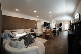 153 Roanwood Dr in San Marcos, TX - Building Photo - Building Photo