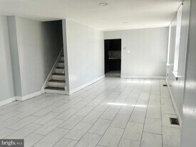 3001 Arbor St in Philadelphia, PA - Building Photo