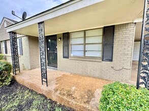 408 Braycliff Cove in Memphis, TN - Foto de edificio - Building Photo
