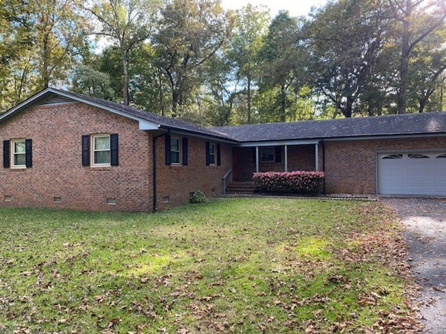 105 McDougald Dr in Castle Hayne, NC - Building Photo - Building Photo