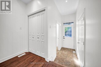 956 Fletcher Cir in Ottawa, ON - Building Photo - Building Photo