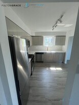 7621 N Sheridan Rd in Chicago, IL - Building Photo