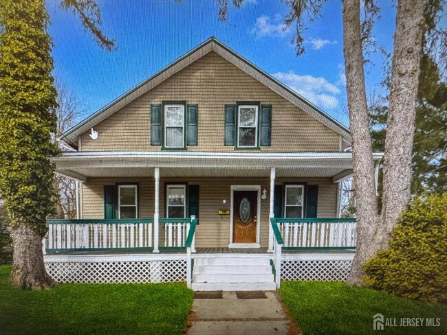 property at 38 Brenwal Ave