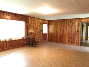 912 S Main St in Graham, NC - Building Photo - Building Photo