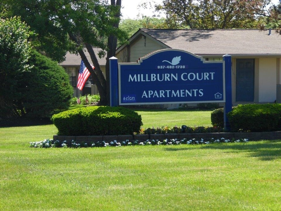 Millburn Court in Centerville, OH - Building Photo