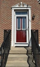107 Stoneshire Dr in Glassboro, NJ - Building Photo - Building Photo