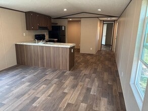 2130 Rand Morgan Rd in Corpus Christi, TX - Building Photo - Building Photo