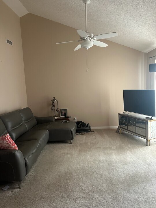 3721 Merestone Dr in Wilmington, NC - Foto de edificio