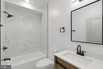 2146 N Franklin St in Philadelphia, PA - Building Photo - Building Photo