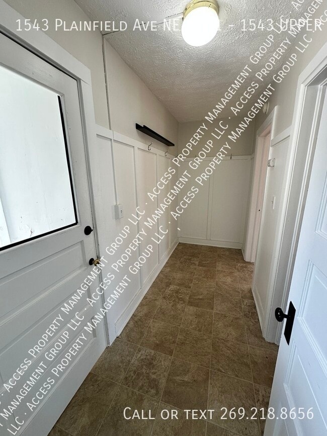 1543 Plainfield Ave NE in Grand Rapids, MI - Building Photo - Building Photo