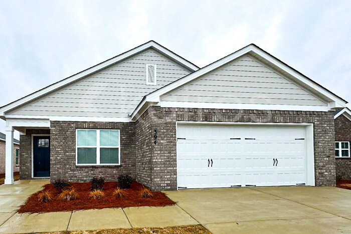 394 Angela St in Prattville, AL - Building Photo