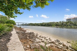 102 Yacht Harbor Dr, Unit 567 in Palm Coast, FL - Building Photo - Building Photo