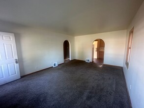 2605 Ave F in Scottsbluff, NE - Building Photo - Building Photo