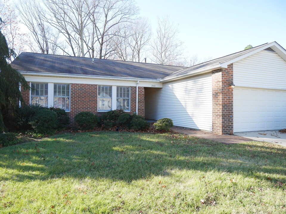 2542 Sandy Run Ct in Annapolis, MD - Building Photo