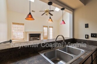 922 Pocahontas Ct in Smithfield, VA - Building Photo - Building Photo