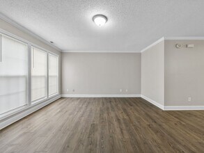 21 Whitfield Way in Greer, SC - Building Photo - Building Photo