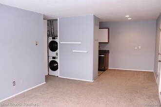 150 Bird Ave in Birmingham, MI - Building Photo - Building Photo