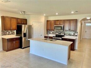 1409 NW 4th St in Cape Coral, FL - Building Photo - Building Photo