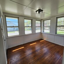 25 Kemp Ave in Troy, NY - Foto de edificio - Building Photo