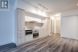 138-1138 Downes St in Toronto, ON - Building Photo - Building Photo