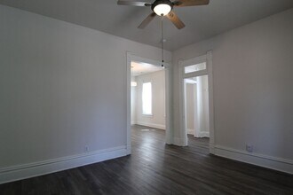 273 Orchard St in Kansas City, KS - Building Photo - Building Photo