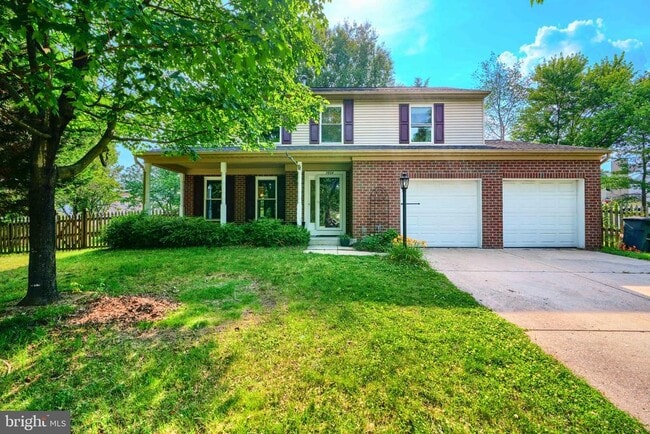 property at 7804 Montreal Ct