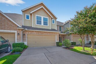 2806 Windy Thicket Ln in Houston, TX - Building Photo - Building Photo