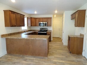 256 Wildflower Dr in East Earl, PA - Building Photo - Building Photo