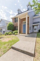 5626 Amity Springs Dr in Charlotte, NC - Building Photo