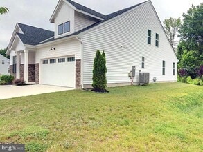 521 Davis Fls Dr in Newark, DE - Building Photo - Building Photo