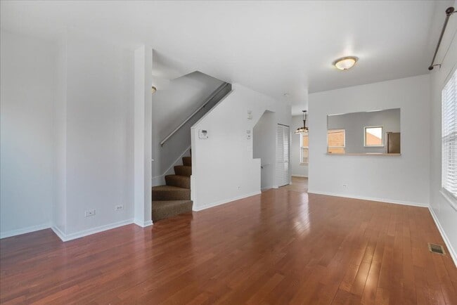 4530 S Woodlawn Ave in Chicago, IL - Foto de edificio - Building Photo