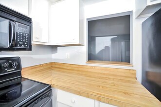 55 Riverside Dr in Cocoa, FL - Building Photo - Building Photo