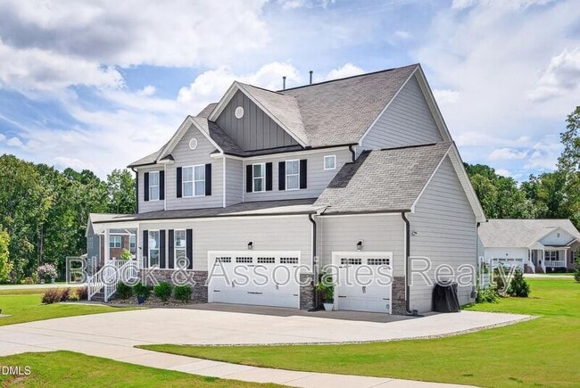 property at 236 Lily Oak Dr