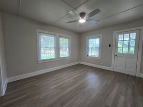 259 Wells St in Hawkins, TX - Building Photo - Building Photo