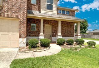 166 Meadow Grove Dr in Conroe, TX - Building Photo - Building Photo