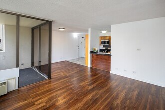 1571 Piikoi St in Honolulu, HI - Building Photo - Building Photo