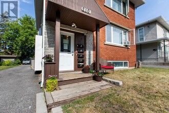 210-210 Cantin St in Ottawa, ON - Building Photo - Building Photo