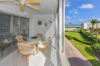 120 Celestial Way in Juno Beach, FL - Foto de edificio - Building Photo